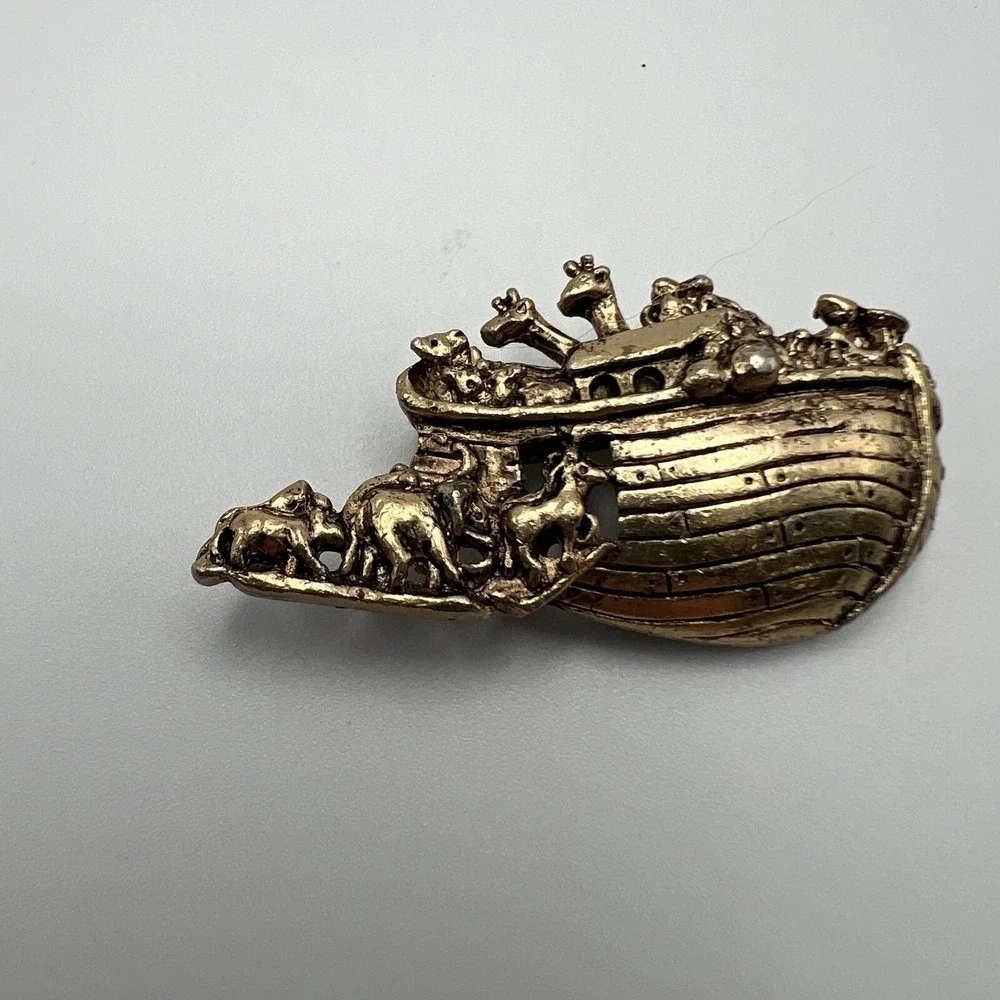 Vintage Noahs Ark Animal Brooch Gold Tone Pin